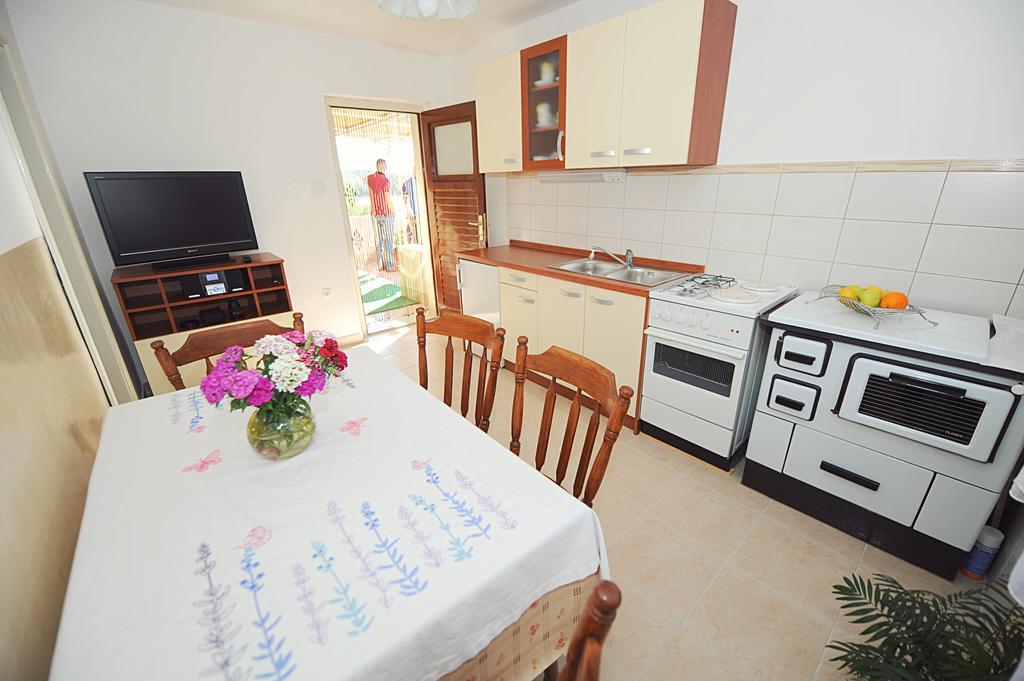 Apartment Karla Jadrtovac Phòng bức ảnh